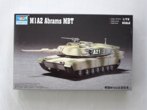 TRUMPETER 1/72 07279 M1A2 ABRAMS MBT